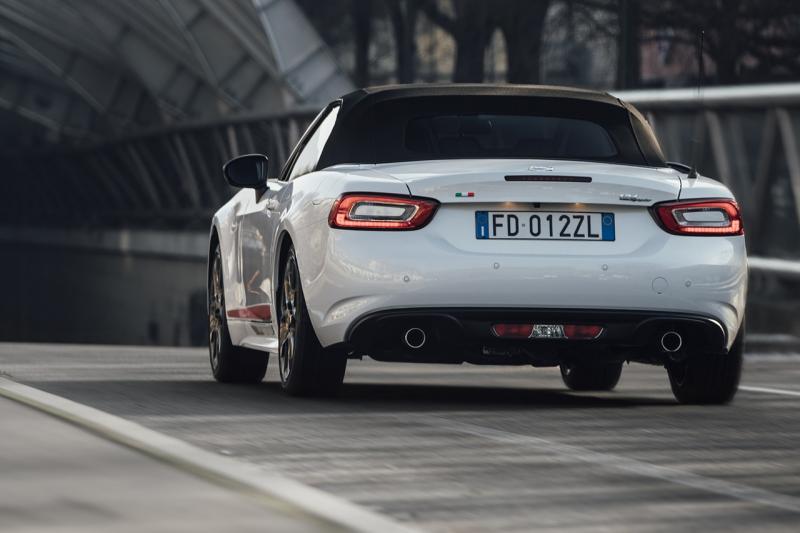  - Fiat 124 Spider S-Design et Abarth 124 GT