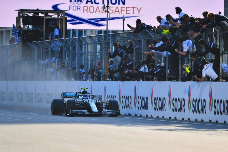 - Grand Prix d'Azerbaïdjan de Formule 1 | les photos de la course de Mercedes
