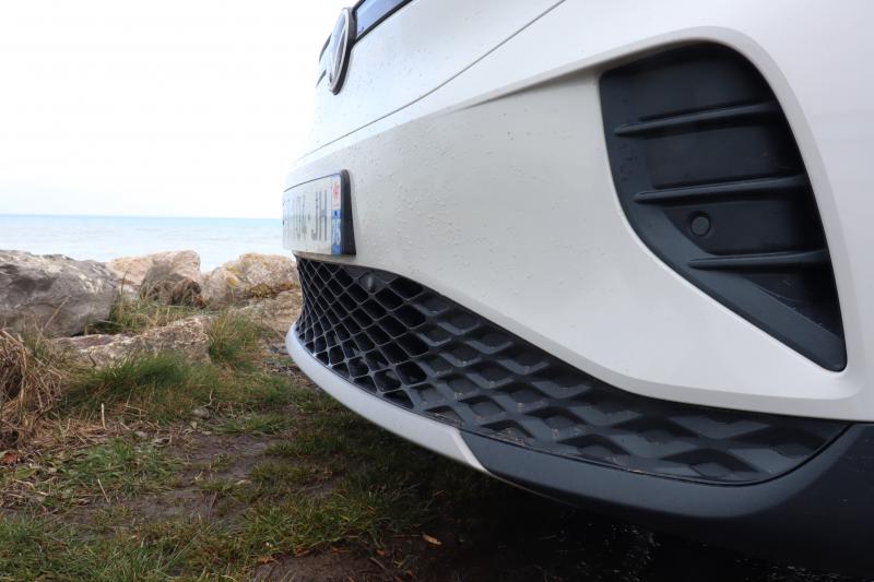 - Volkswagen ID.4 | Toutes nos photos de l’essai du SUV compact allemand électrique