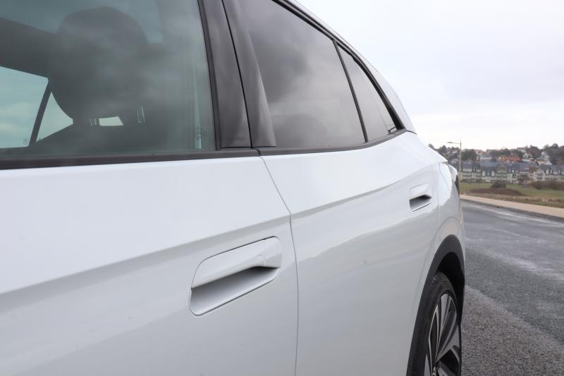 - Volkswagen ID.4 | Toutes nos photos de l’essai du SUV compact allemand électrique