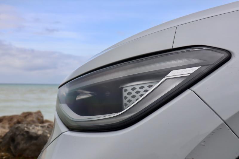 - Volkswagen ID.4 | Toutes nos photos de l’essai du SUV compact allemand électrique