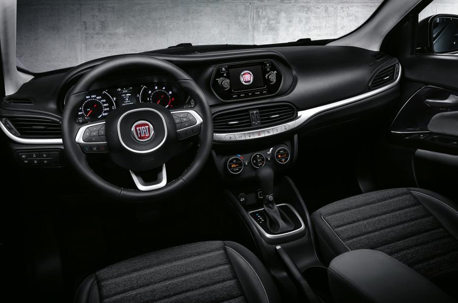  - Fiat Tipo 2016