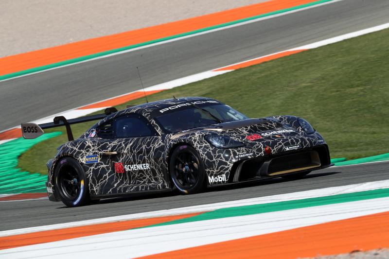 - Porsche 718 Cayman GT4 ePerformance | Les photos de la voiture de course électrique